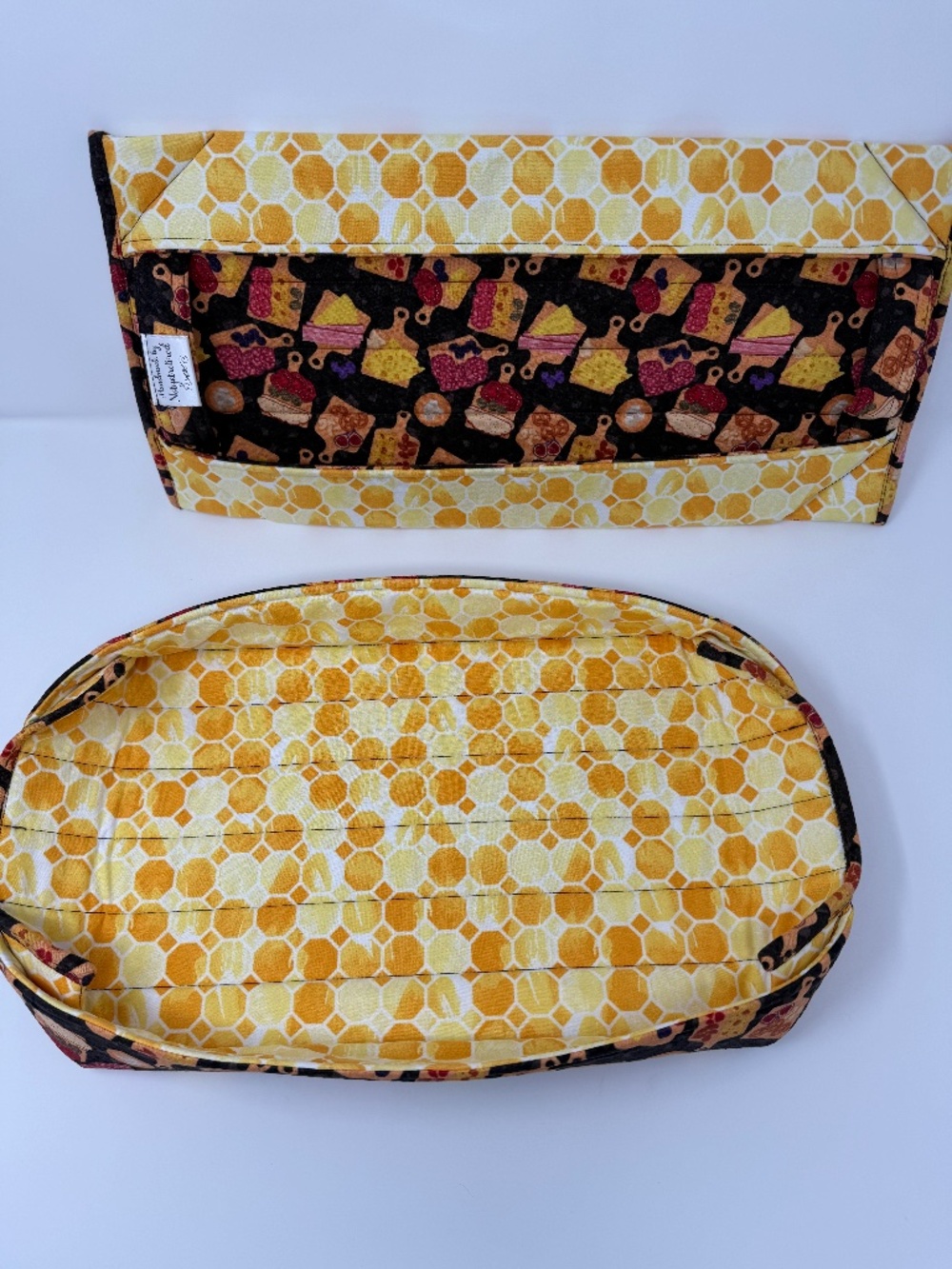 Hot dish carrier/cozy for 9 x 13 dish